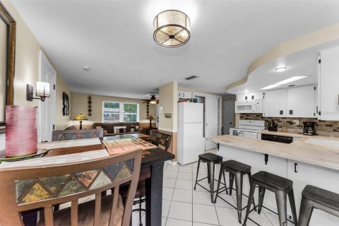 Villa ou maison à vendre à New Port Richey, Floride: 2 chambres, 96.62 m2 № 1884579 - photo 18
