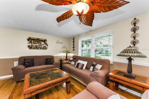 Villa ou maison à vendre à New Port Richey, Floride: 2 chambres, 96.62 m2 № 1884579 - photo 7