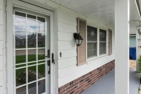 Villa ou maison à vendre à New Port Richey, Floride: 2 chambres, 96.62 m2 № 1884579 - photo 3