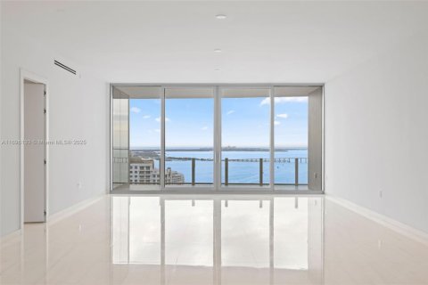 Condo in Miami, Florida, 4 bedrooms  № 1450412 - photo 11