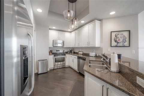 Copropriété à louer à Tampa, Floride: 3 chambres, 200.76 m2 № 2097360 - photo 8