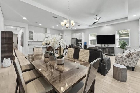 Villa ou maison à vendre à Kissimmee, Floride: 4 chambres, 238.02 m2 № 2151522 - photo 21