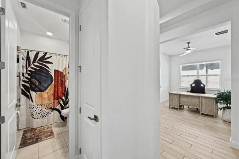 Villa ou maison à vendre à Kissimmee, Floride: 4 chambres, 238.02 m2 № 2151522 - photo 28
