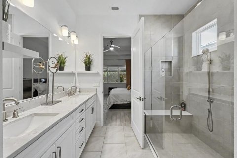 Villa ou maison à vendre à Kissimmee, Floride: 4 chambres, 238.02 m2 № 2151522 - photo 25