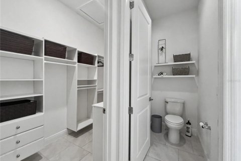 Villa ou maison à vendre à Kissimmee, Floride: 4 chambres, 238.02 m2 № 2151522 - photo 27