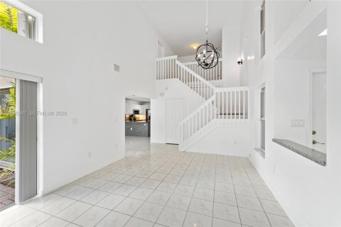 Villa ou maison à louer à Hollywood, Floride: 3 chambres, 178.28 m2 № 2063594 - photo 8
