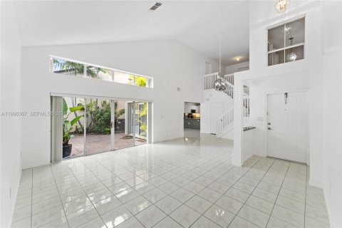 Villa ou maison à louer à Hollywood, Floride: 3 chambres, 178.28 m2 № 2063594 - photo 7
