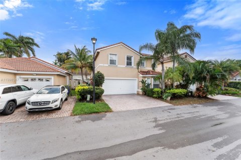 Villa ou maison à louer à Hollywood, Floride: 3 chambres, 178.28 m2 № 2063594 - photo 26