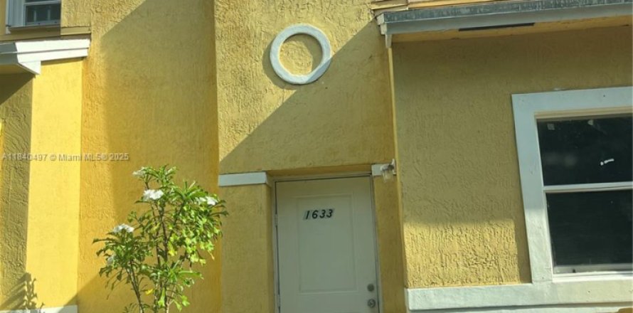 Touwnhouse à Homestead, Floride 3 chambres, 126.16 m2 № 1939449