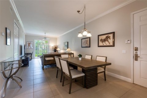 Condo in Land O' Lakes, Florida, 2 bedrooms  № 2400390 - photo 7