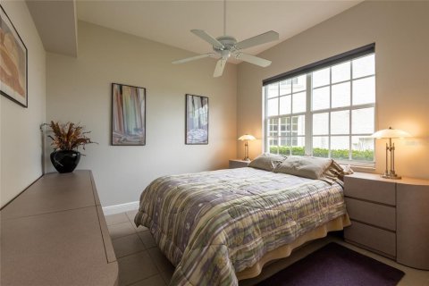 Condo in Land O' Lakes, Florida, 2 bedrooms  № 2400390 - photo 24