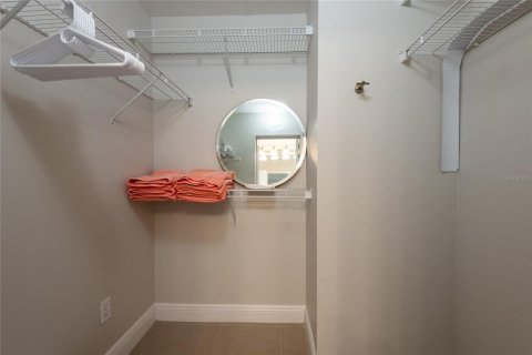 Condo in Land O' Lakes, Florida, 2 bedrooms  № 2400390 - photo 20