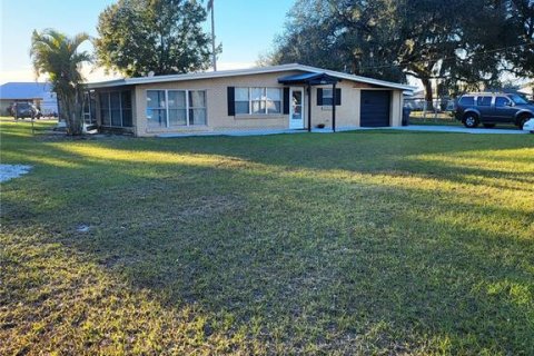 Villa ou maison à vendre à Winter Haven, Floride: 2 chambres, 116.41 m2 № 1553639 - photo 19