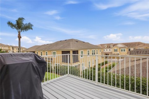 Townhouse in Clermont, Florida 3 bedrooms, 164.62 sq.m. № 2383695 - photo 25