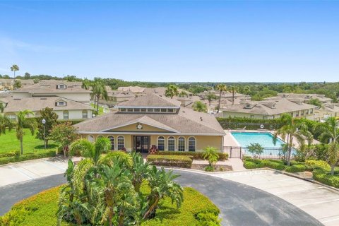 Townhouse in Clermont, Florida 3 bedrooms, 164.62 sq.m. № 2383695 - photo 27