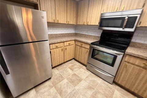 Copropriété à vendre à New Port Richey, Floride: 2 chambres, 93.65 m2 № 2236070 - photo 5