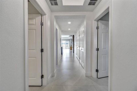 Copropriété à louer à Kissimmee, Floride: 3 chambres, 147.71 m2 № 2420430 - photo 4