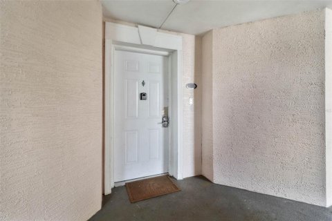 Copropriété à louer à Kissimmee, Floride: 3 chambres, 147.71 m2 № 2420430 - photo 3