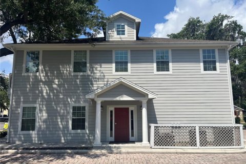 Commercial property in Kissimmee, Florida 384.62 sq.m. № 1689656 - photo 2