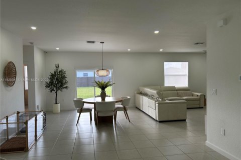 Villa ou maison à vendre à Homestead, Floride: 3 chambres, 198.53 m2 № 1961312 - photo 14