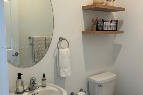 Villa ou maison à vendre à Homestead, Floride: 3 chambres, 198.53 m2 № 1961312 - photo 29