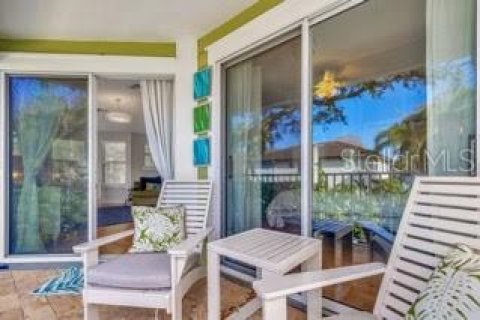 Villa ou maison à louer à Tampa, Floride: 2 chambres, 125.23 m2 № 2147555 - photo 6