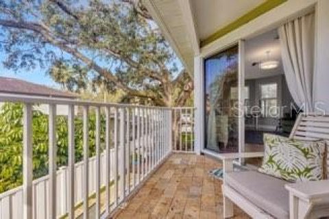 Villa ou maison à louer à Tampa, Floride: 2 chambres, 125.23 m2 № 2147555 - photo 7