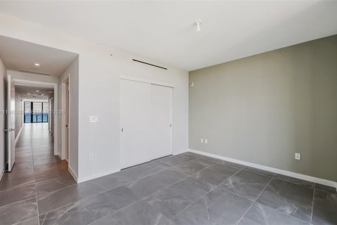 Condo in Pompano Beach, Florida, 3 bedrooms  № 2062904 - photo 26