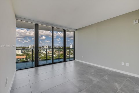 Condo in Pompano Beach, Florida, 3 bedrooms  № 2062904 - photo 25