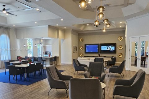 House in Weston, Florida 4 bedrooms, 230.03 sq.m. № 1954156 - photo 26