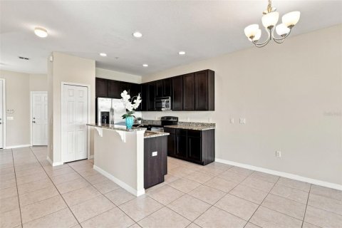 Villa ou maison à vendre à Orlando, Floride: 3 chambres, 157.19 m2 № 2354480 - photo 6