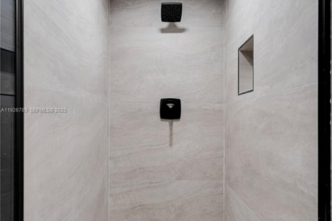 Снять в аренду кондоминиум в Делрей-Бич, Флорида 2 спальни, 114.27м2, № 1986162 - фото 22