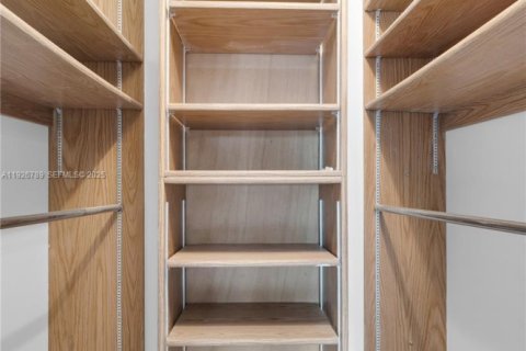 Снять в аренду кондоминиум в Делрей-Бич, Флорида 2 спальни, 114.27м2, № 1986162 - фото 20