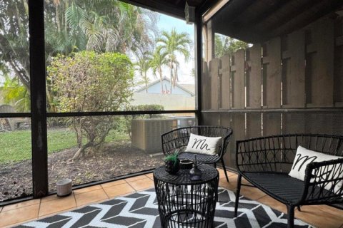 Touwnhouse à louer à Boca Raton, Floride: 2 chambres, 142.7 m2 № 2084858 - photo 13
