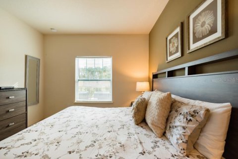 Touwnhouse à vendre à Kissimmee, Floride: 4 chambres, 157.38 m2 № 2291130 - photo 16