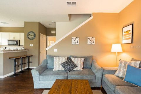 Touwnhouse à vendre à Kissimmee, Floride: 4 chambres, 157.38 m2 № 2291130 - photo 7