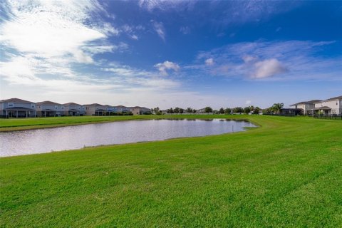 Casa en venta en Sanford, Florida, 5 dormitorios, 225.2 m2 № 1775017 - foto 3
