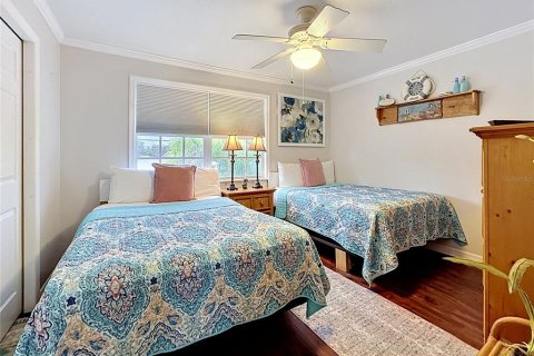 Duplex in Holmes Beach, Florida 2 bedrooms, 97.55 sq.m. № 2167386 - photo 27