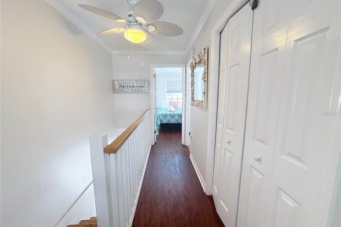Duplex in Holmes Beach, Florida 2 bedrooms, 97.55 sq.m. № 2167386 - photo 25