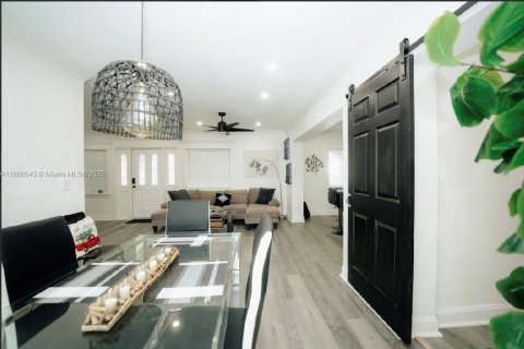 Villa ou maison à vendre à Homestead, Floride: 3 chambres, 123.19 m2 № 1950499 - photo 12