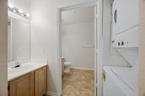 Condo in Kissimmee, Florida, 3 bedrooms № 2394391 - photo 20