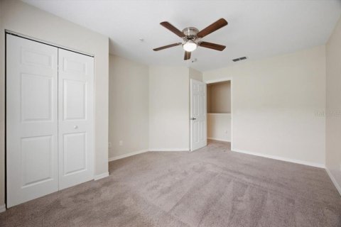 Condo in Kissimmee, Florida, 3 bedrooms № 2394391 - photo 15