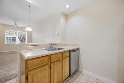 Condo in Kissimmee, Florida, 3 bedrooms № 2394391 - photo 4