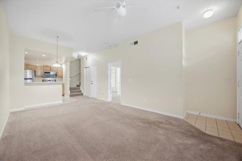 Condo in Kissimmee, Florida, 3 bedrooms № 2394391 - photo 7