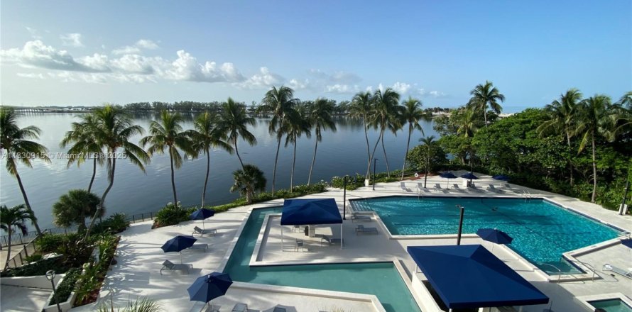Condo à Miami, Floride, 2 chambres № 1807133