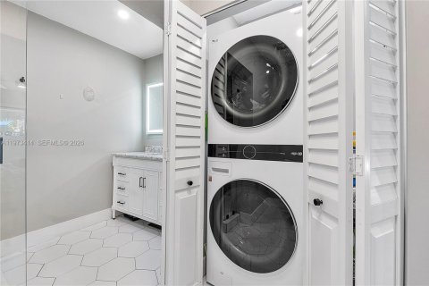 Купить виллу или дом в Холливуд, Флорида 3 спальни, 163.6м2, № 2033979 - фото 30