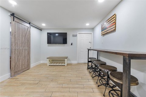 Купить виллу или дом в Холливуд, Флорида 3 спальни, 163.6м2, № 2033979 - фото 10