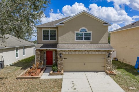 House in Dade City, Florida 4 bedrooms, 258.73 sq.m. № 2135821 - photo 5