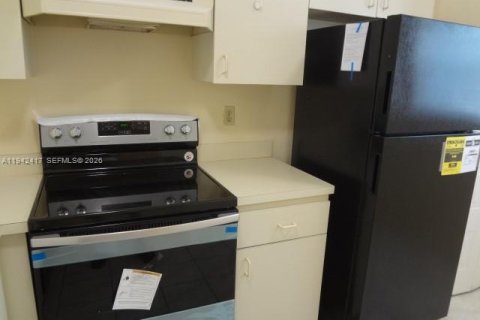 Condominio en venta en Miami, Florida, 2 dormitorios, 84.73 m2 № 1999952 - foto 4