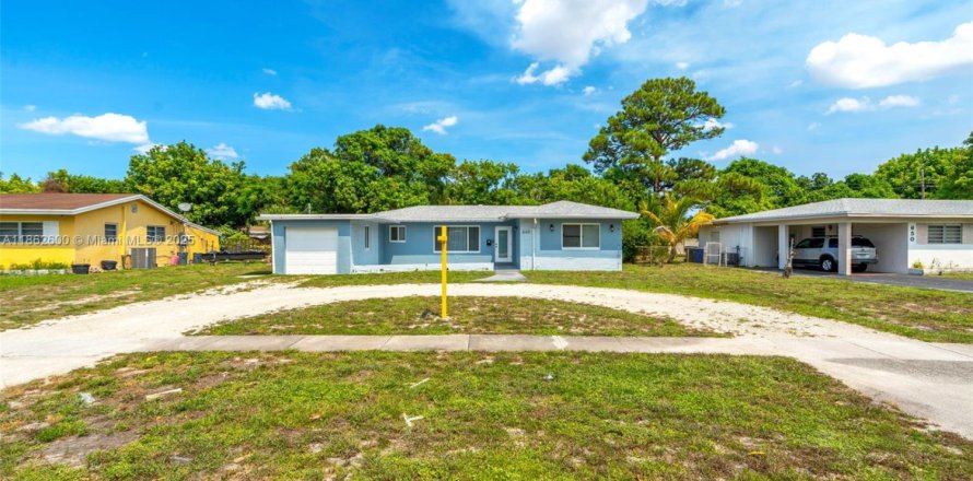 Casa en Fort Lauderdale, Florida 3 dormitorios, 106.28 m2 № 1891662